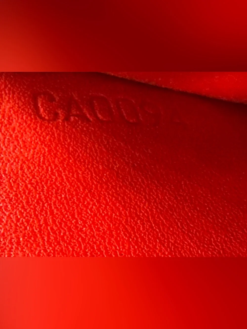 Louis Vuitton Red Vernis Agenda - PM